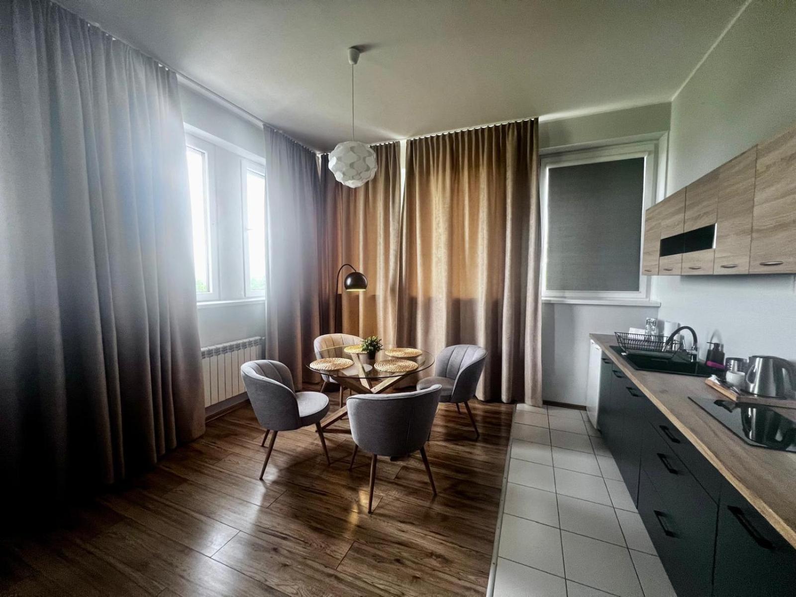 Apartamento Business Center Skierniewice Exterior foto
